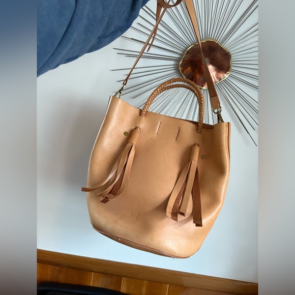 Madewell Tan Leather Tote Bag with Tassels - Picture 2 of 7